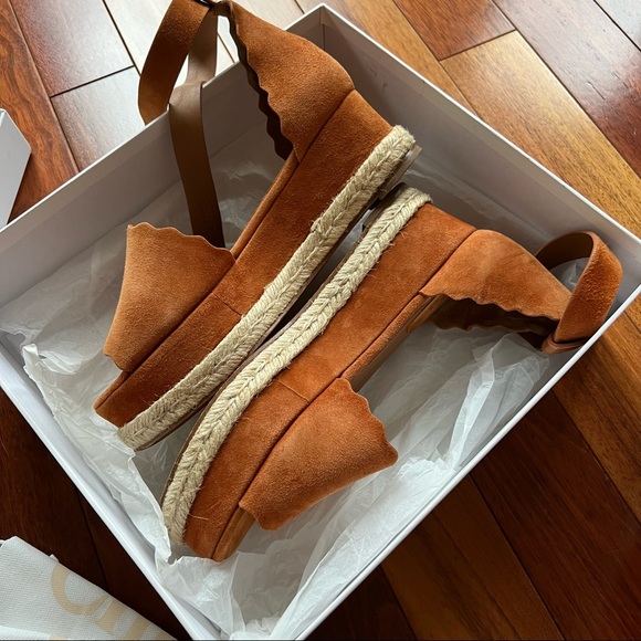 Chloe scallop suede platform espadrilles - Picture 3 of 9